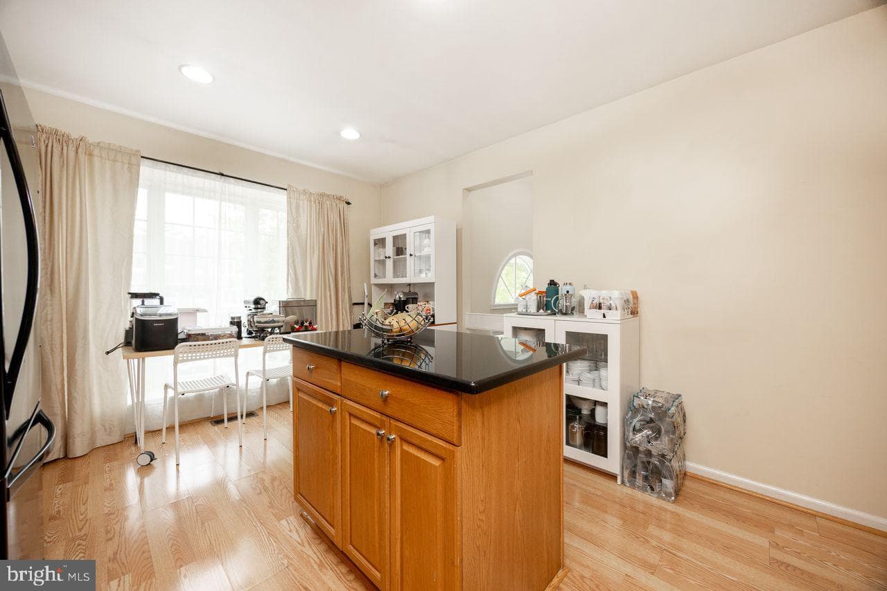 32 Cabot Court photo 10