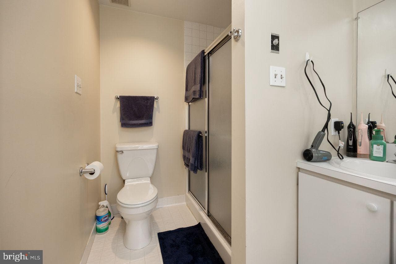 32 Cabot Court photo 17