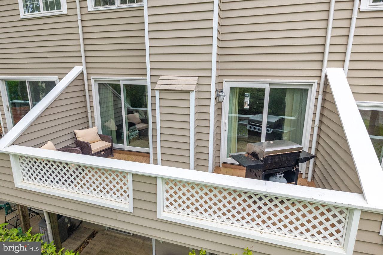 32 Cabot Court photo 2