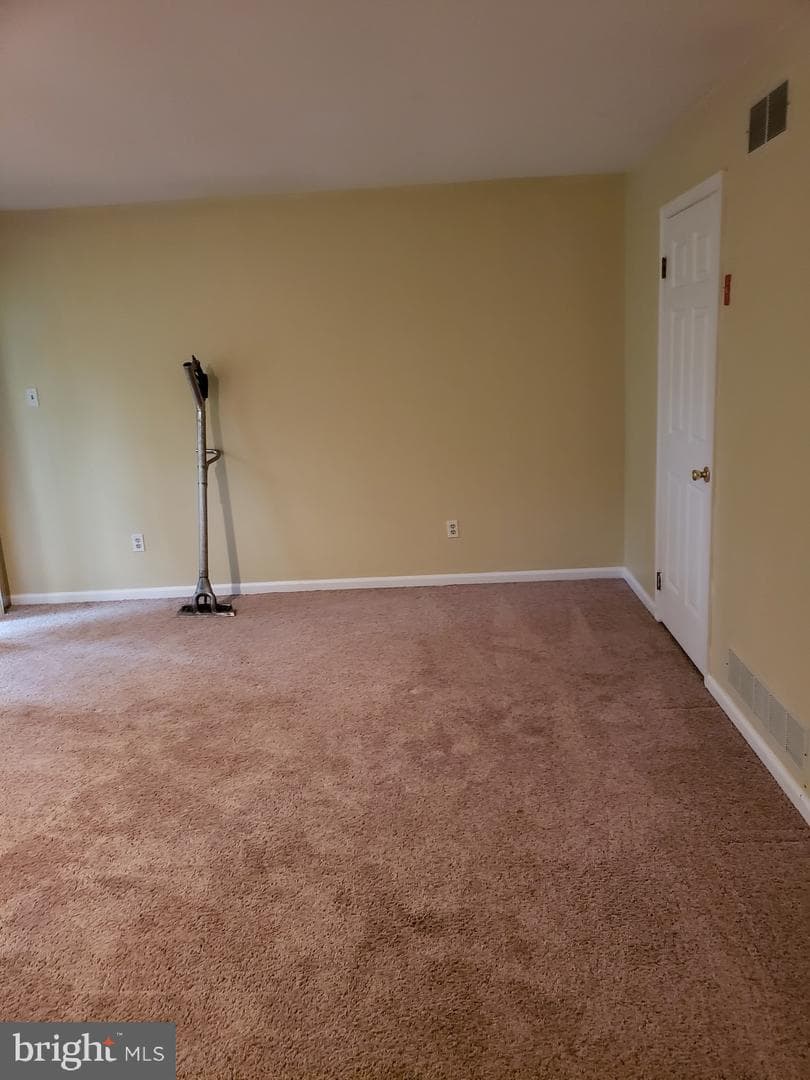 32 Cabot Court photo 24