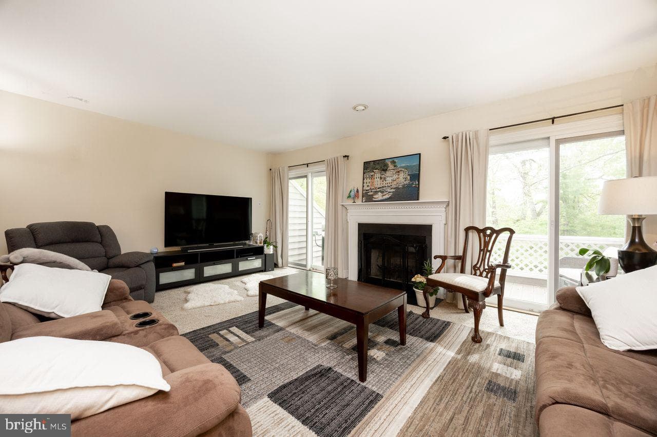 32 Cabot Court photo 7