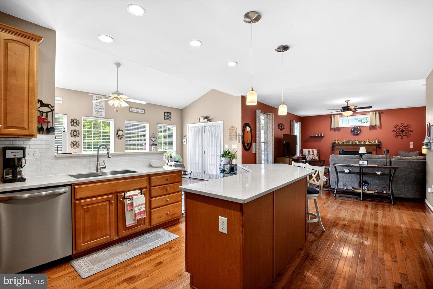 31 Stanford Drive photo 16