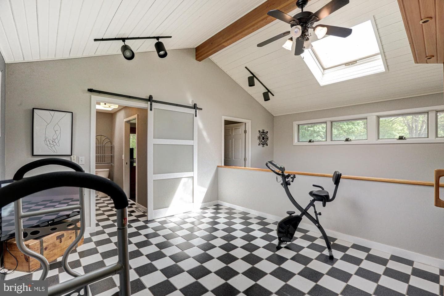 199 Sunnyside Road photo 38