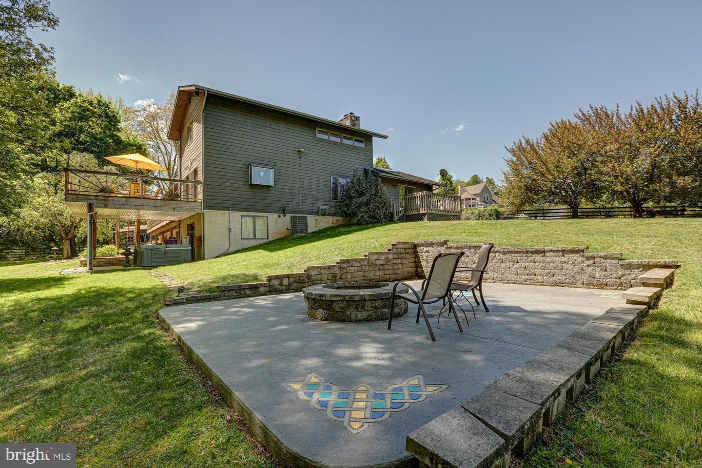 199 Sunnyside Road photo 76