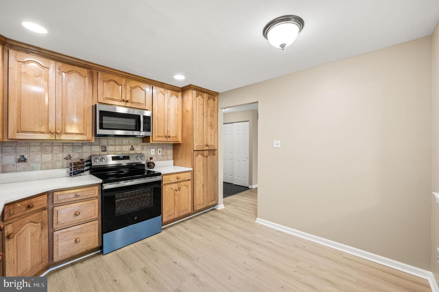 112 Chase Road photo 12