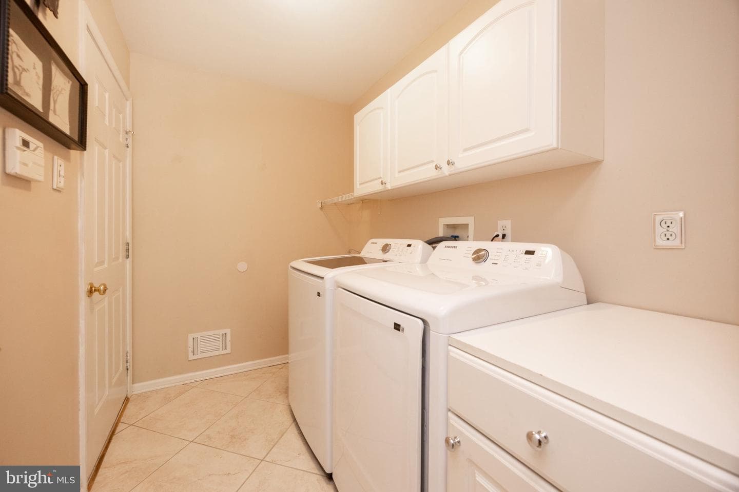 1345 Wooded Knolls photo 18