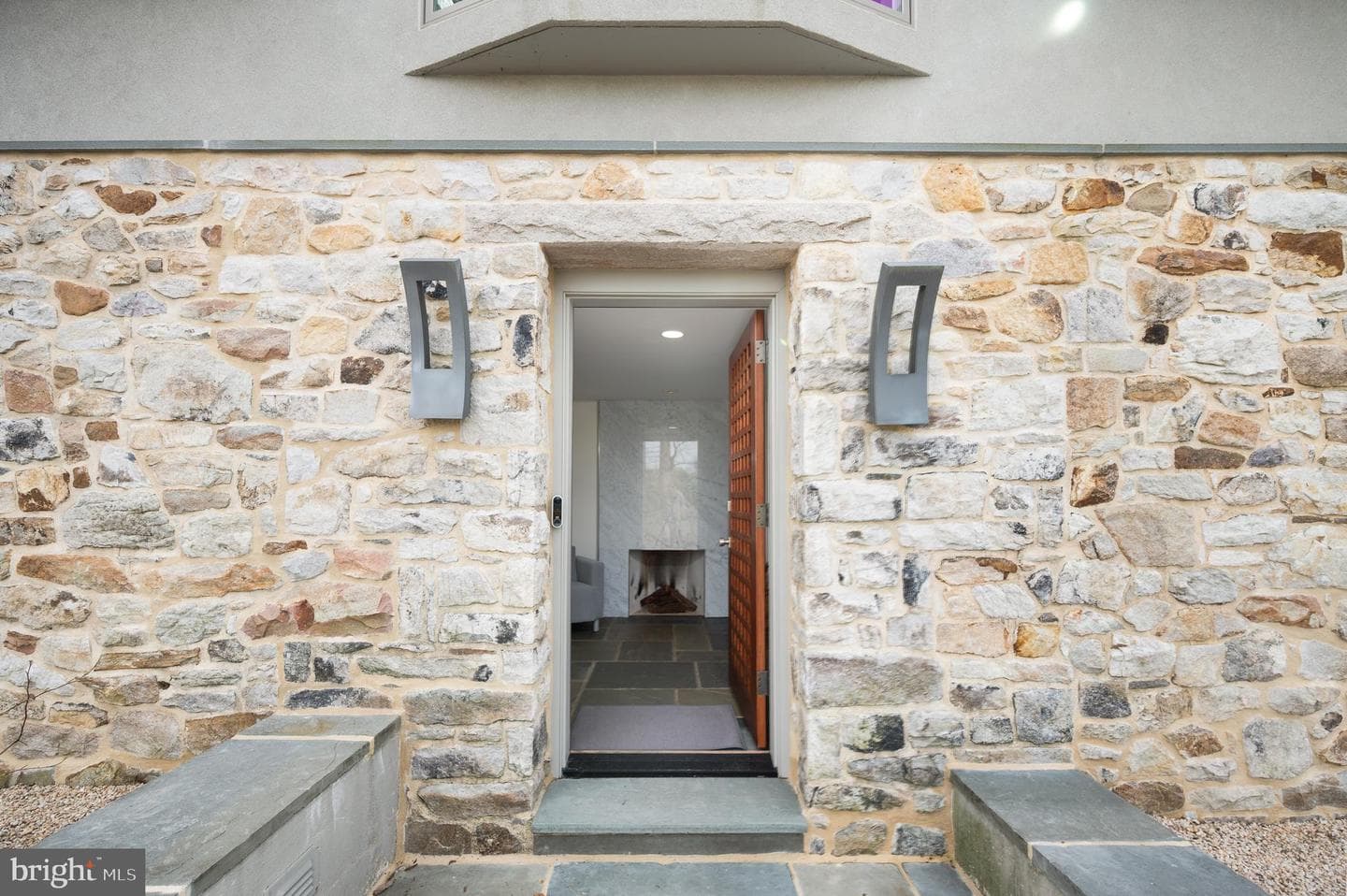 1205 Scott Road photo 4