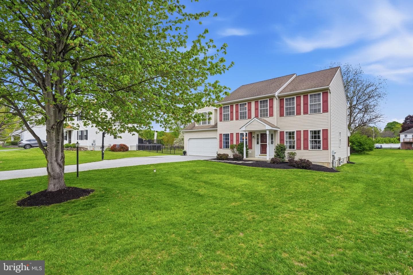 106 Stonebridge Lane photo 44
