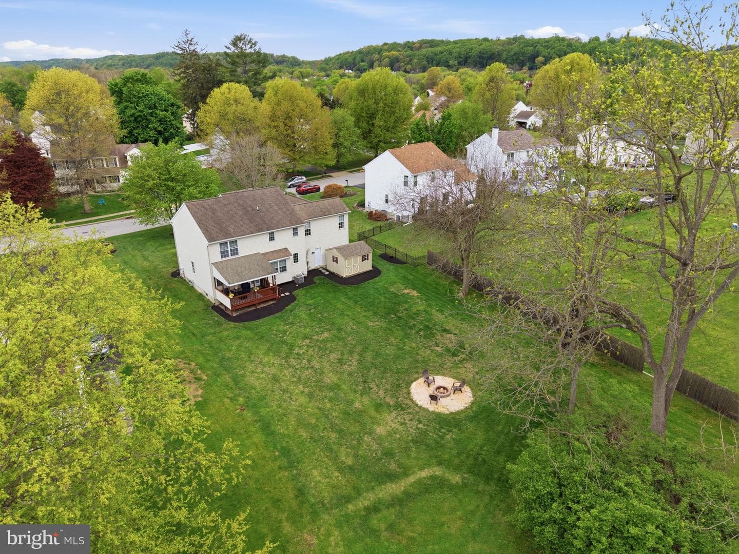 106 Stonebridge Lane photo 45