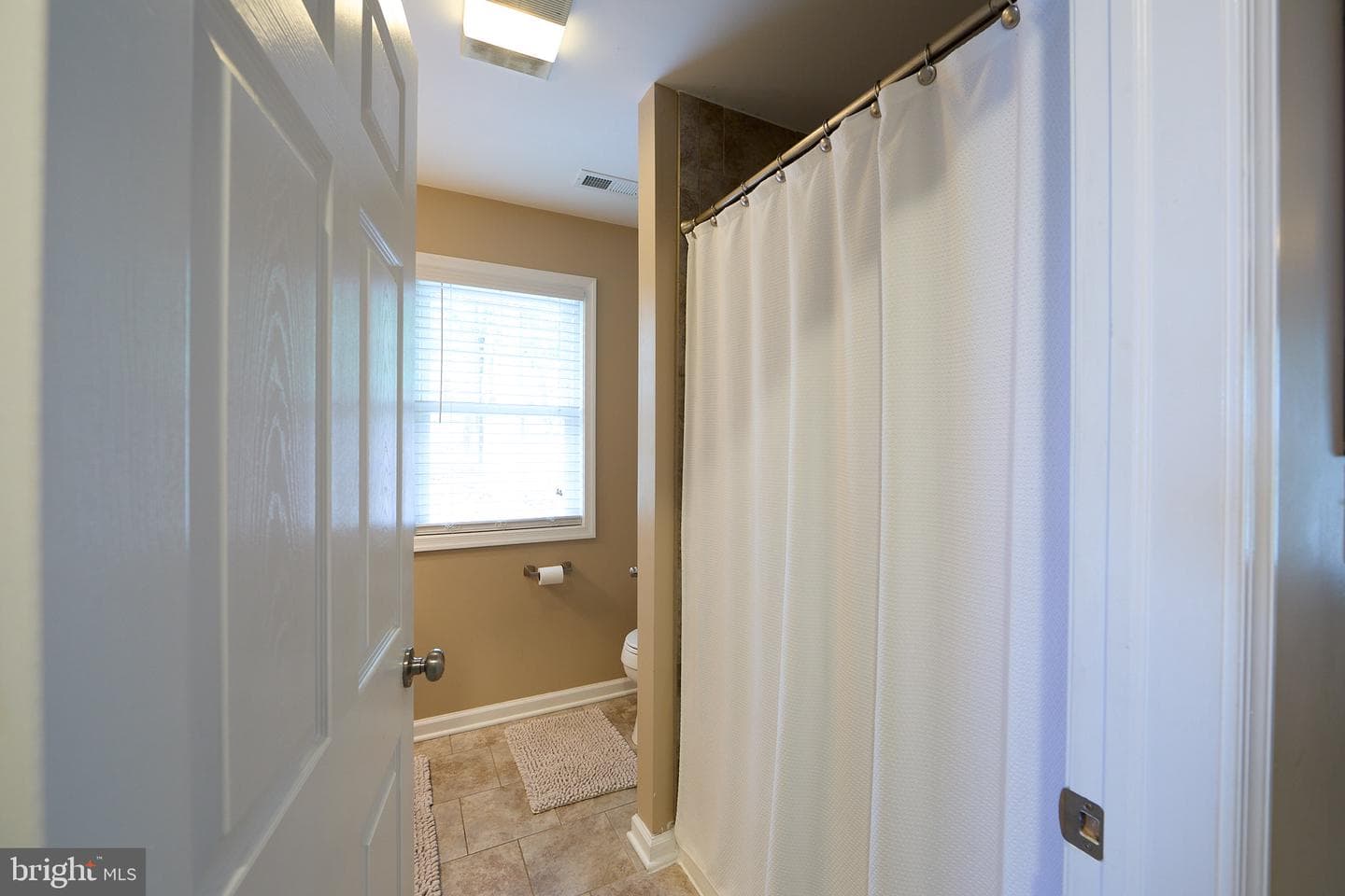 661 St Matthews Road photo 46