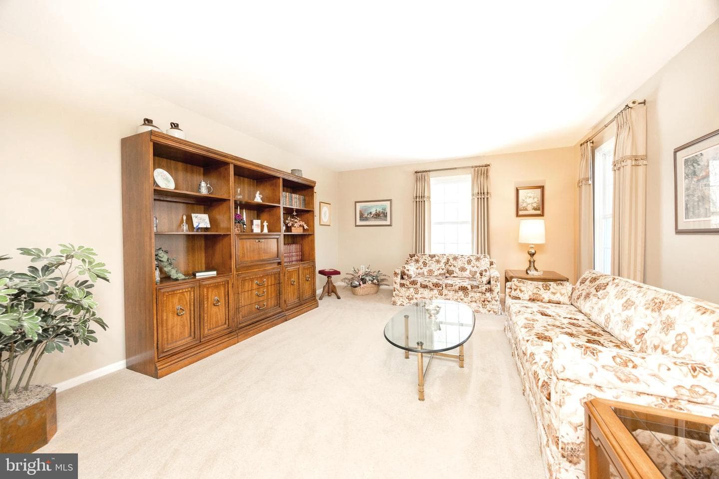 520 Peck Road photo 16