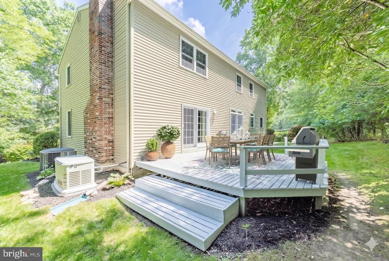 520 Peck Road photo 34