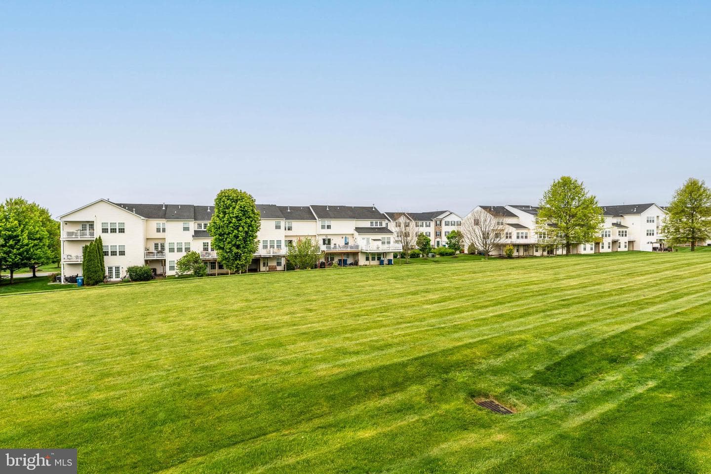 4 Tuxford Lane photo 32