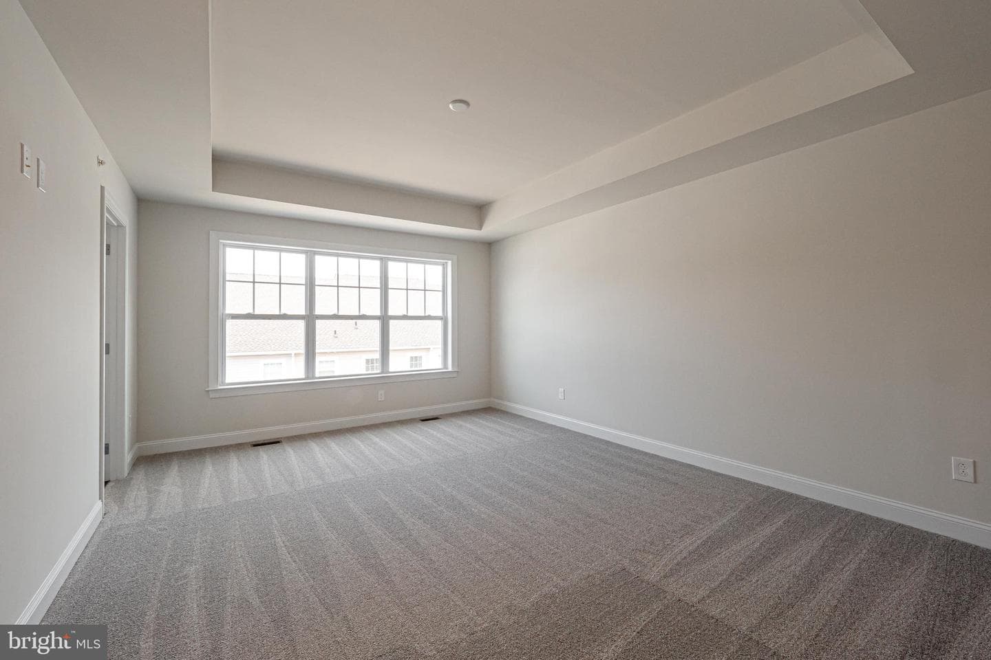 604 Albion Place photo 10