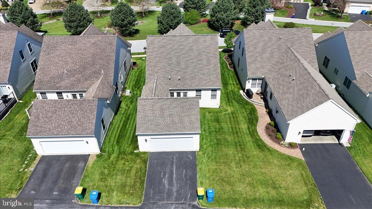 328 Carlisle Drive photo 32