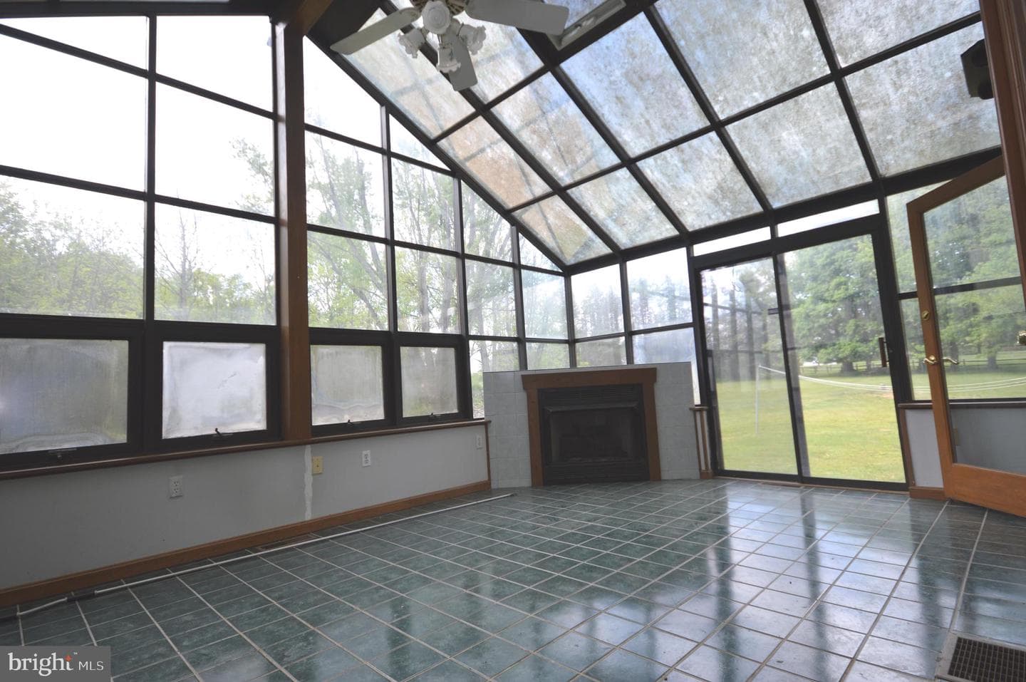749 Street Road photo 19