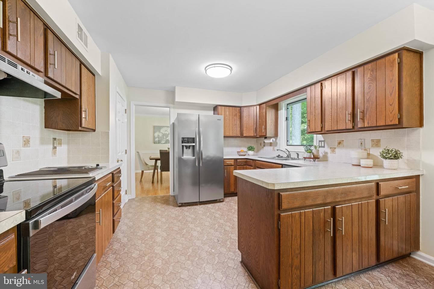 15 Calvert Circle photo 6
