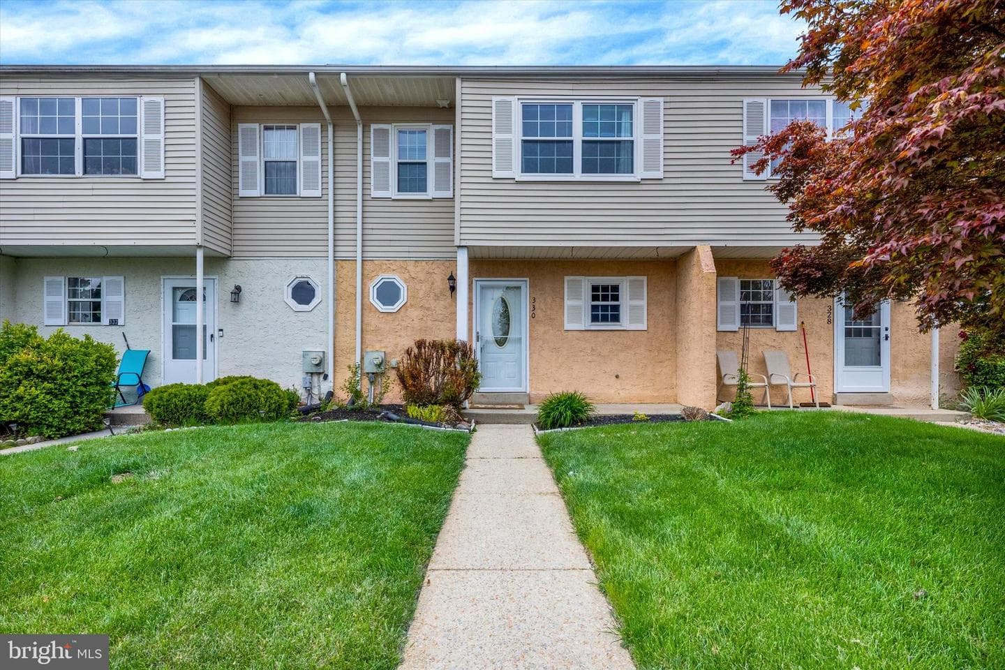 330 Carlyn Court