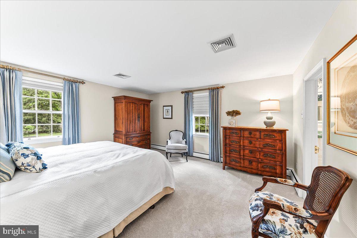1026 Waltham Road photo 29