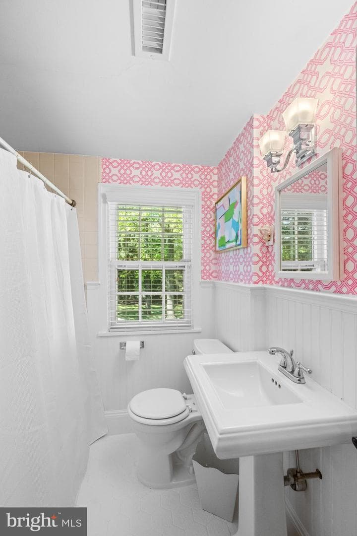 213 Spencer Road photo 32