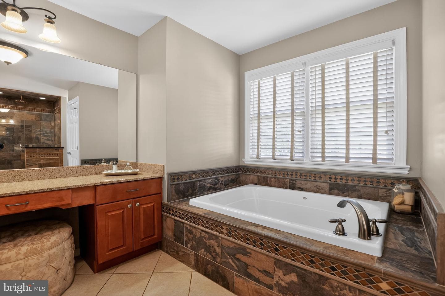 1805 Cold Springs Dr photo 24