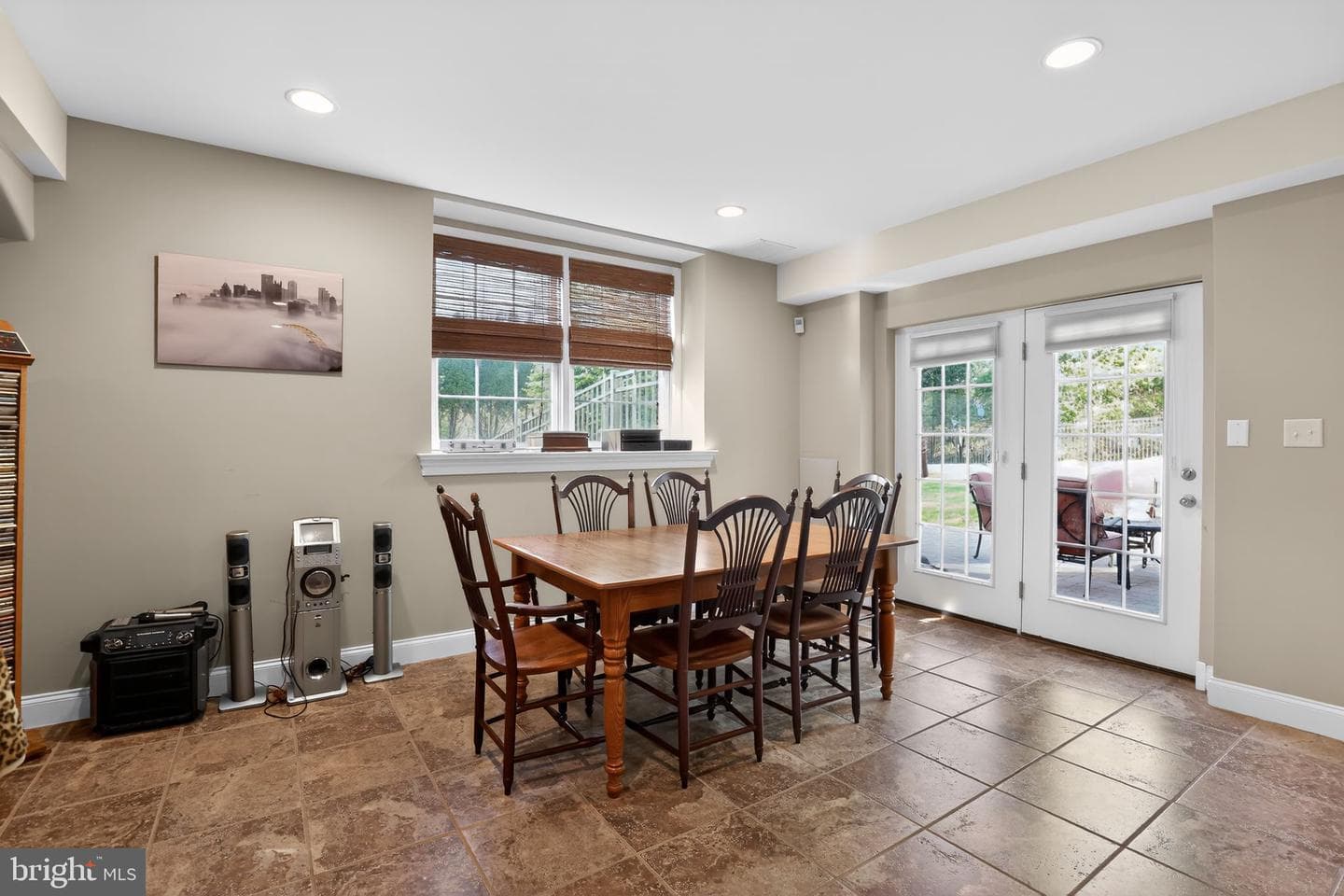 1805 Cold Springs Dr photo 39