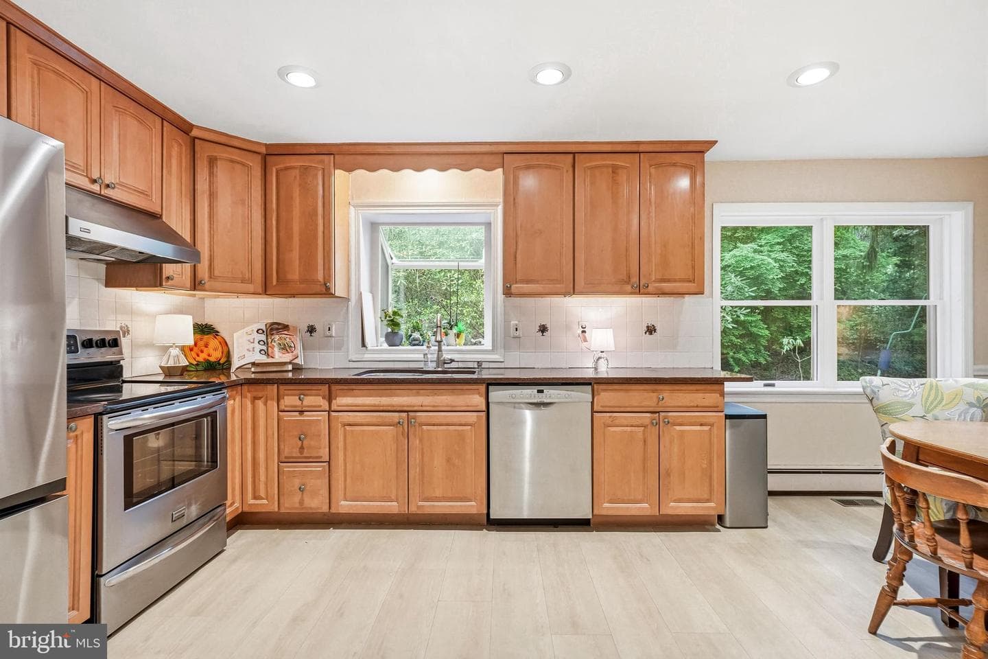407 Margo Lane photo 17