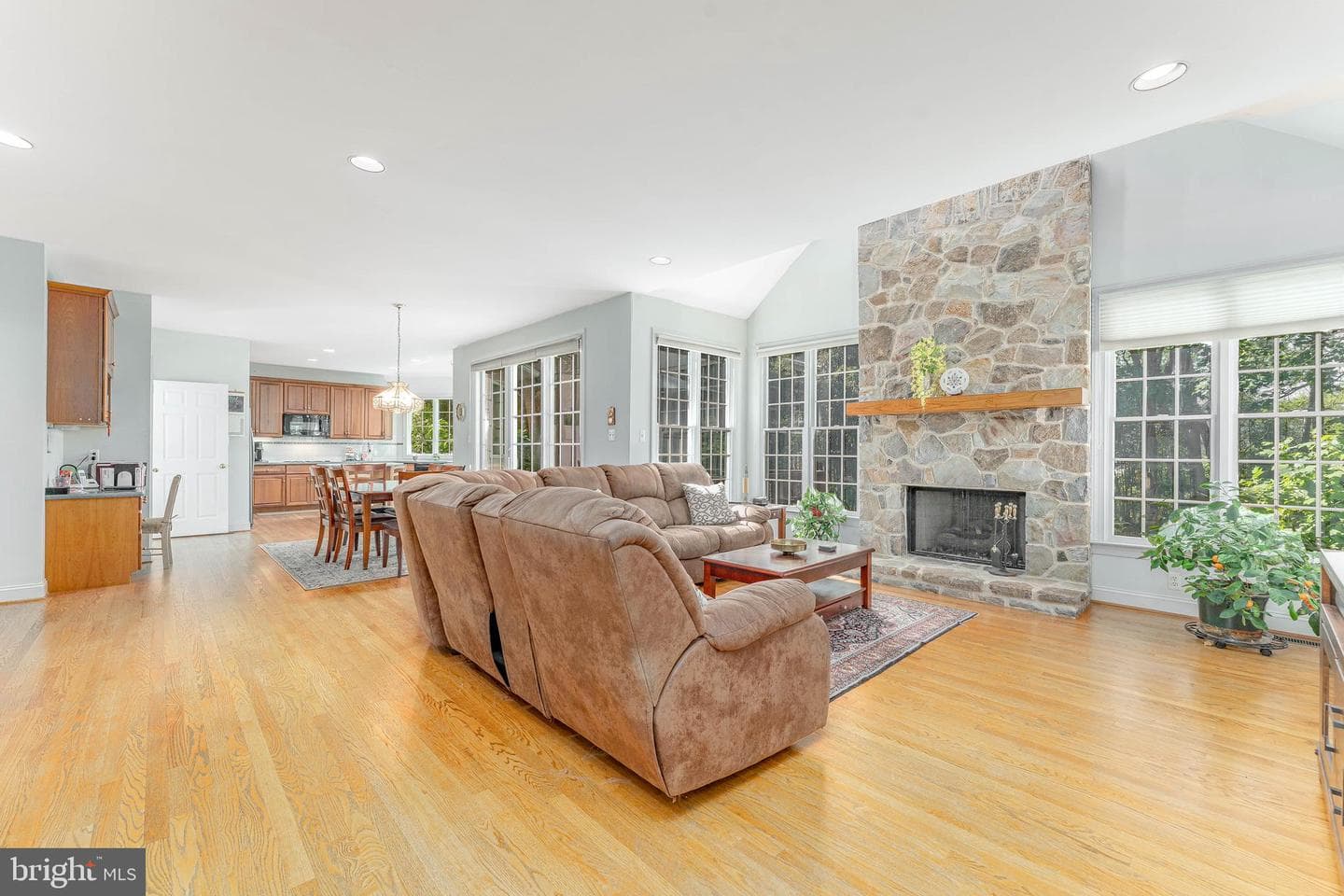936 Kilduff Circle photo 10