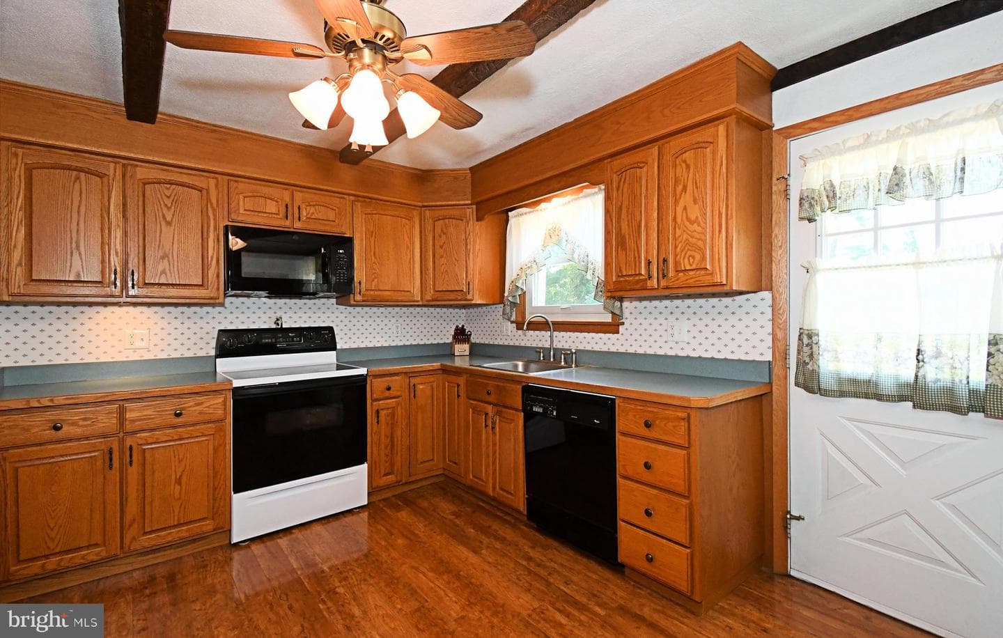 64 Mitchell Drive photo 14