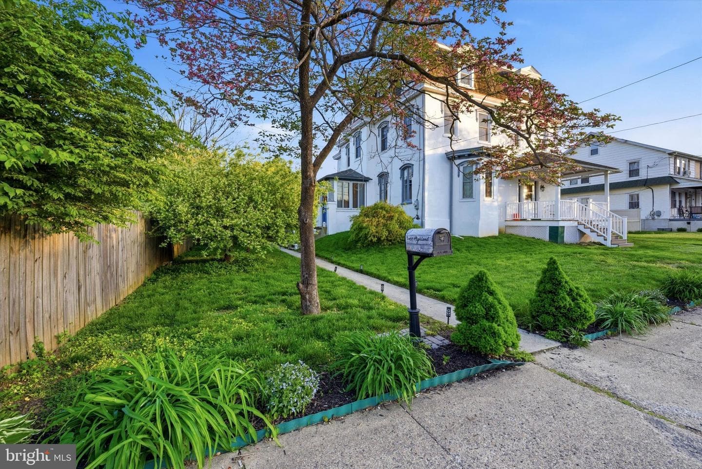 408 Highland Avenue photo 2