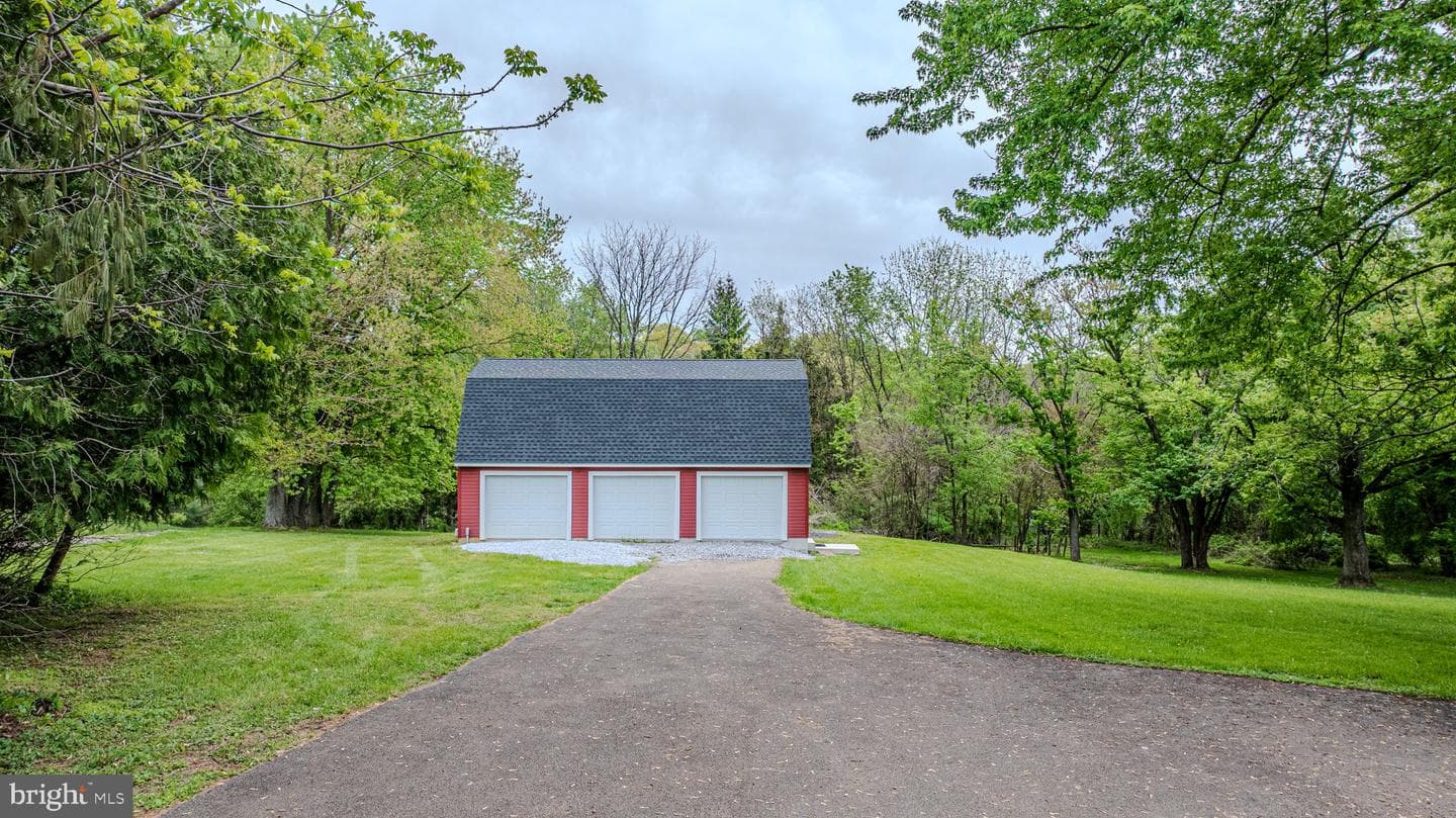 203 Northbank Road photo 41