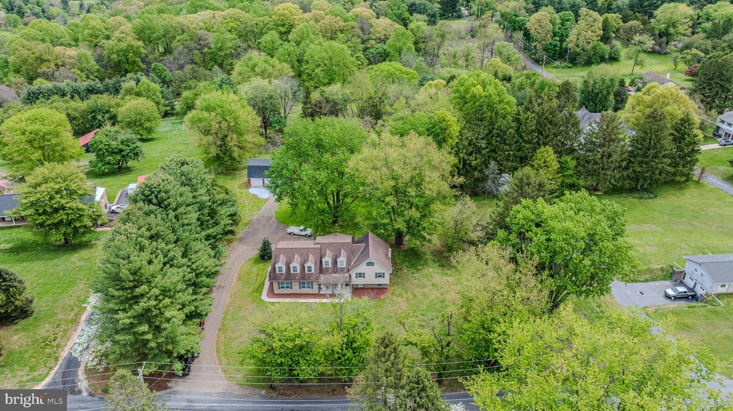 203 Northbank Road photo 65