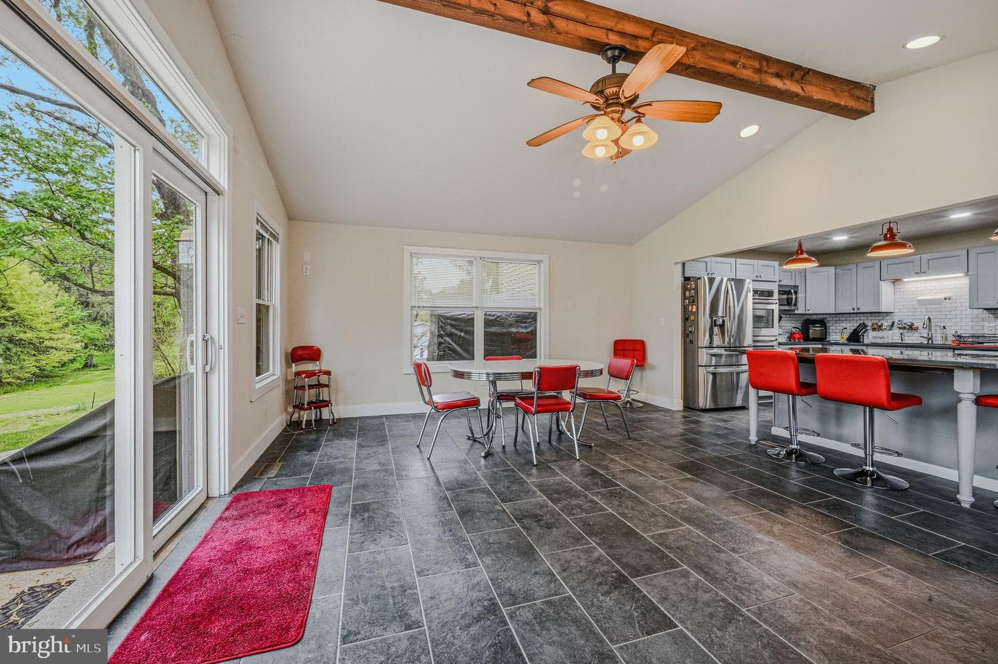 203 Northbank Road photo 9