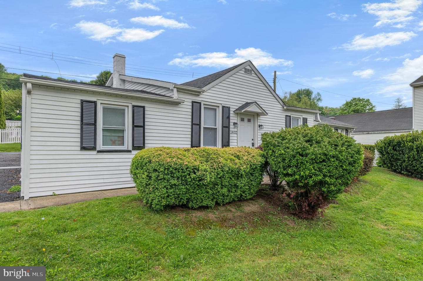 1402 Valley Road photo 33