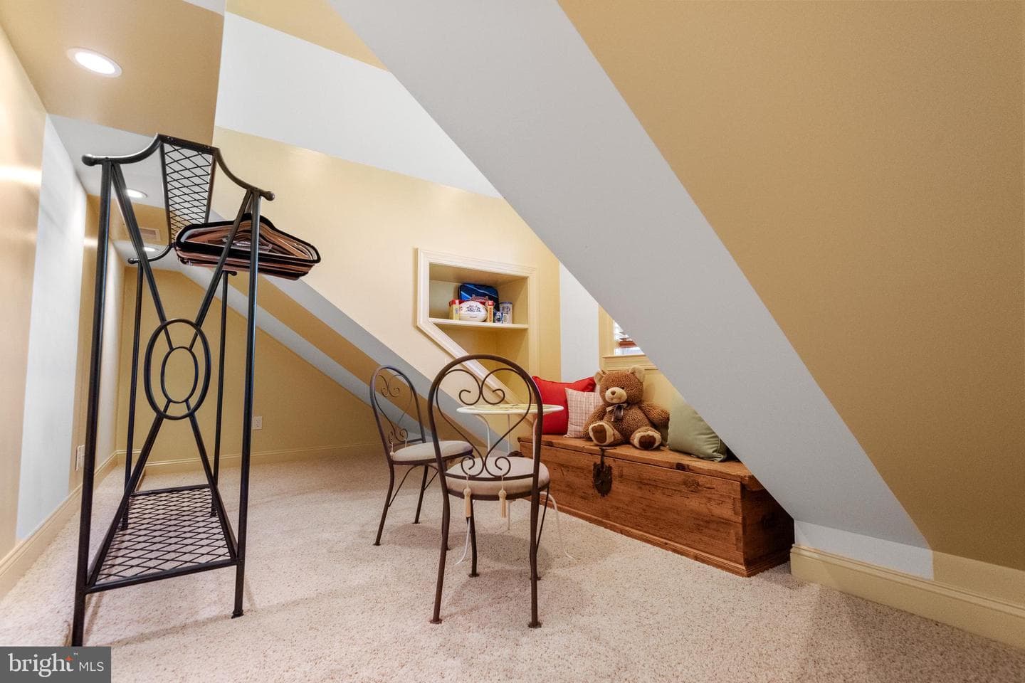 93 Hearthstone Circle photo 41