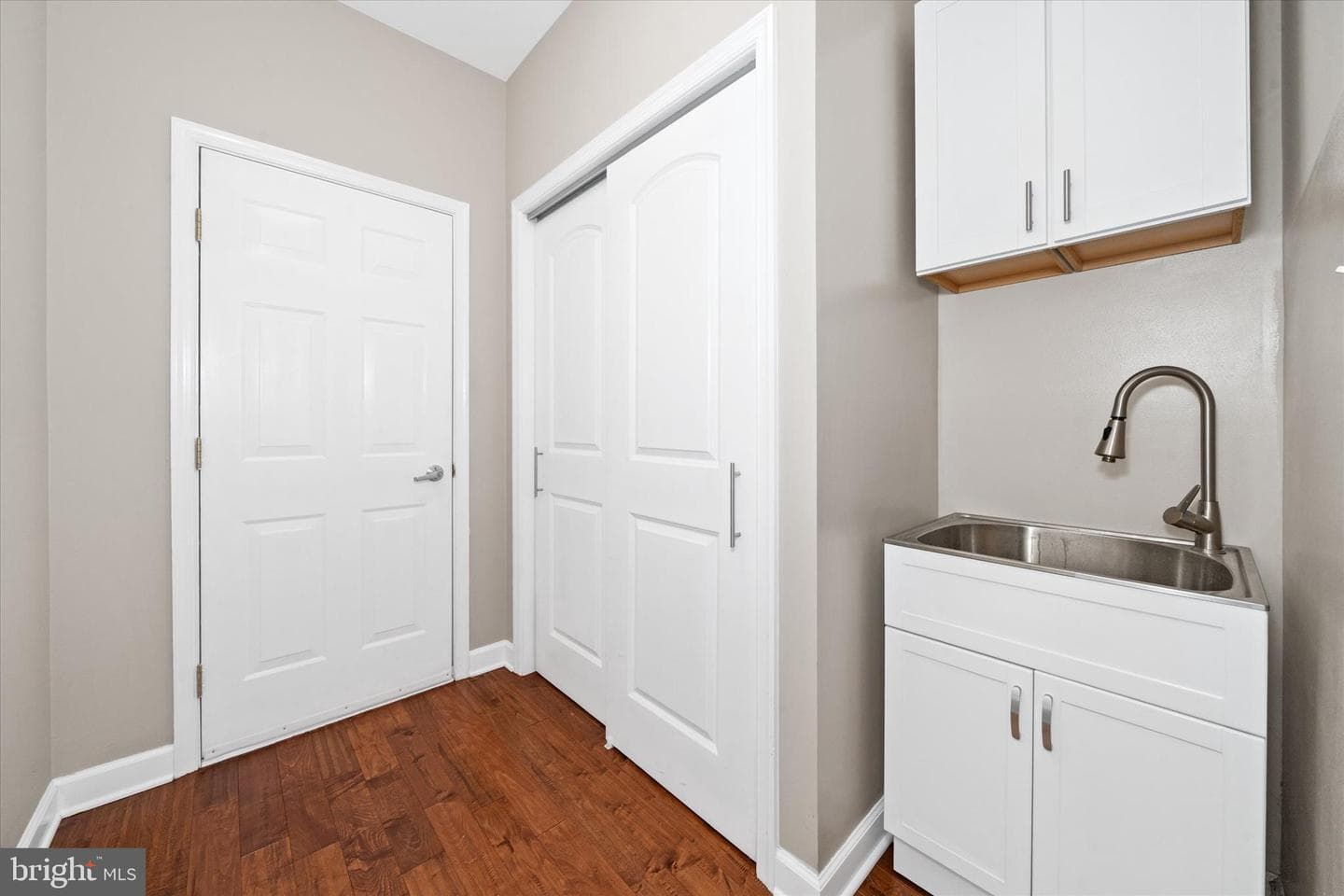17 Allsmeer Drive photo 74