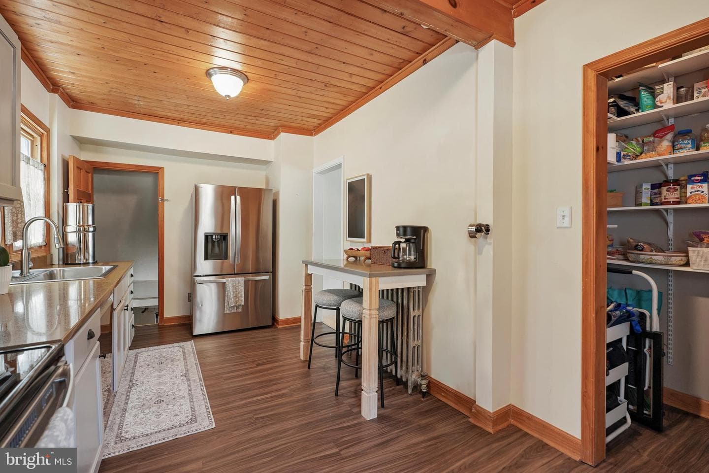 971 Henry Avenue photo 10