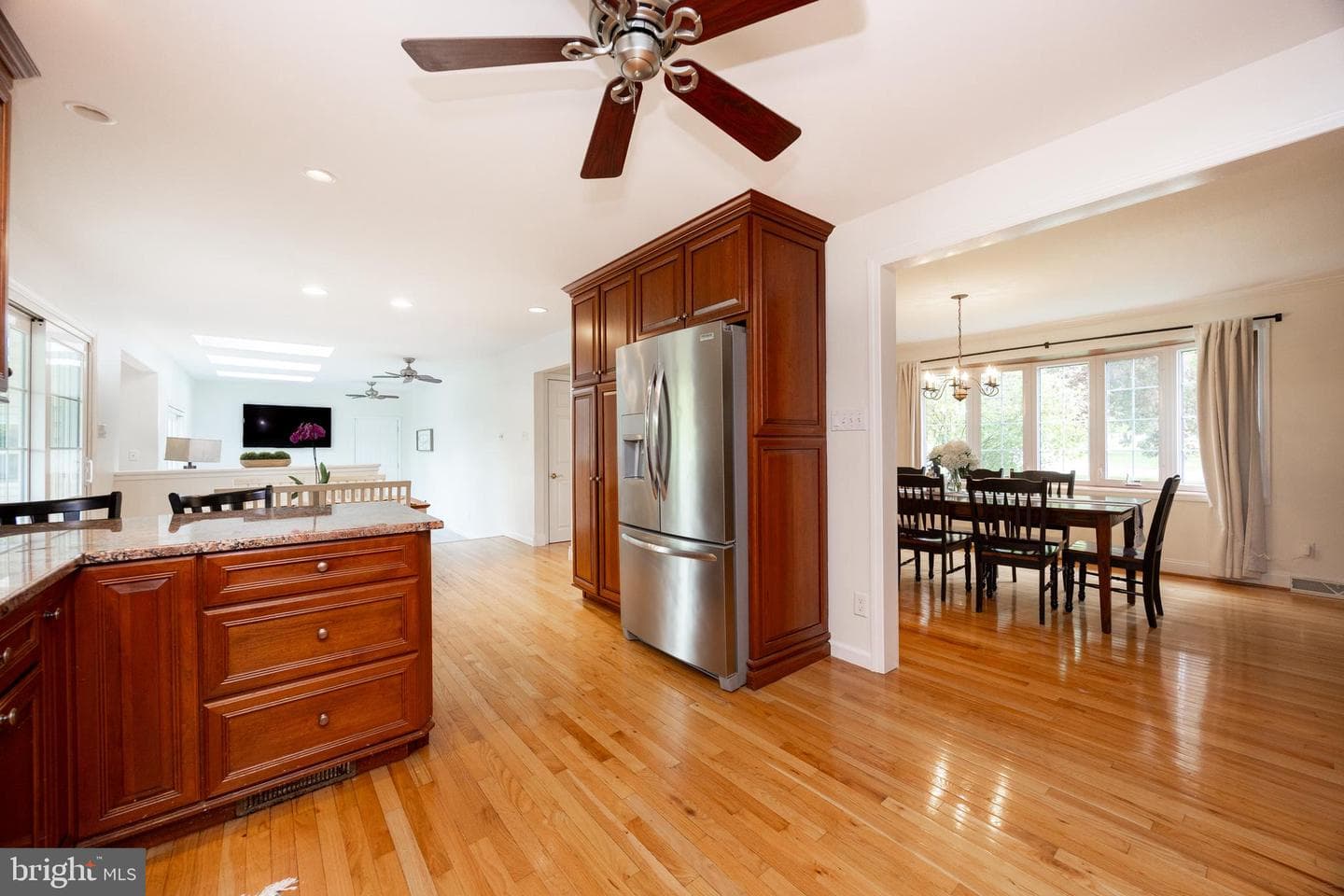 380 Devon Drive photo 11