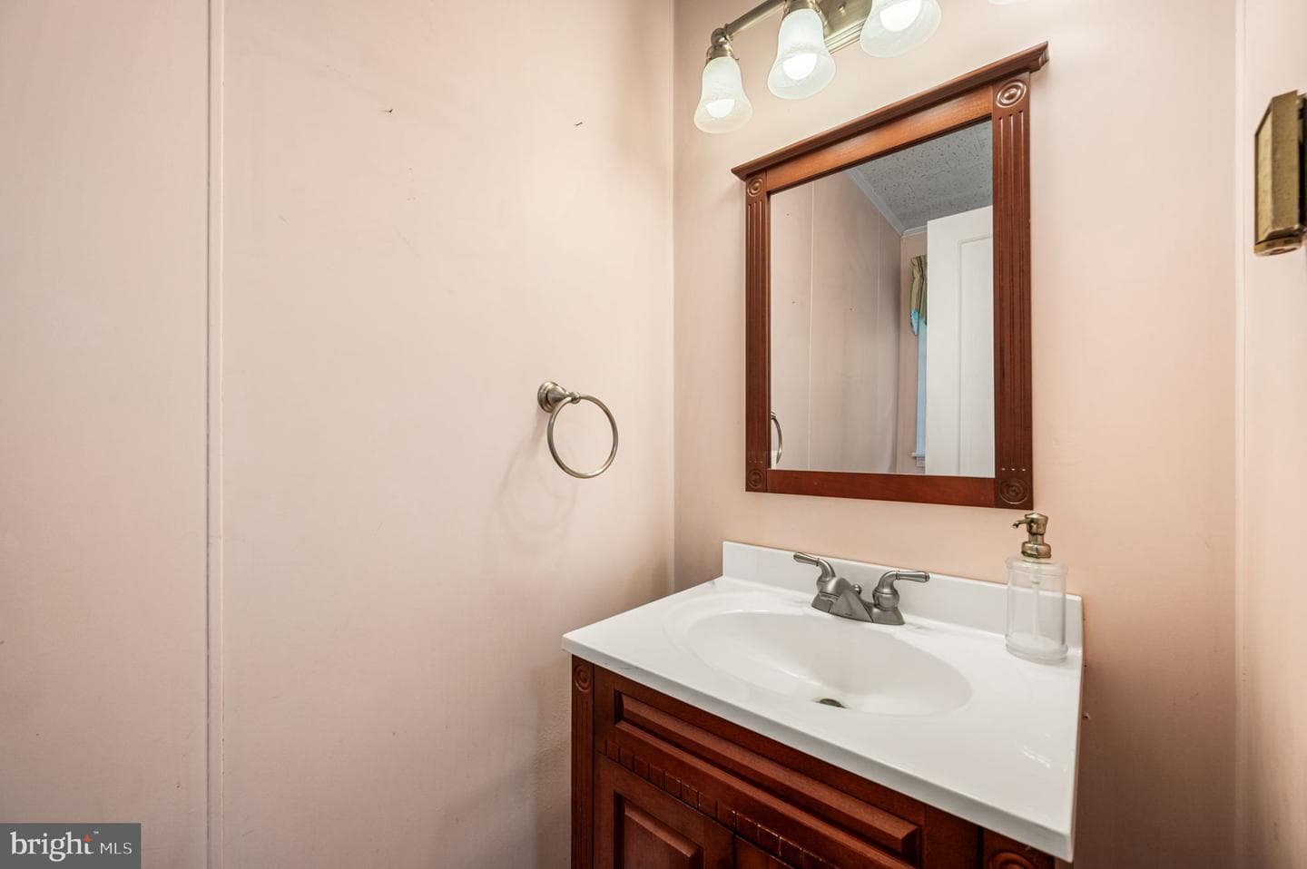 139 Rock Road photo 33