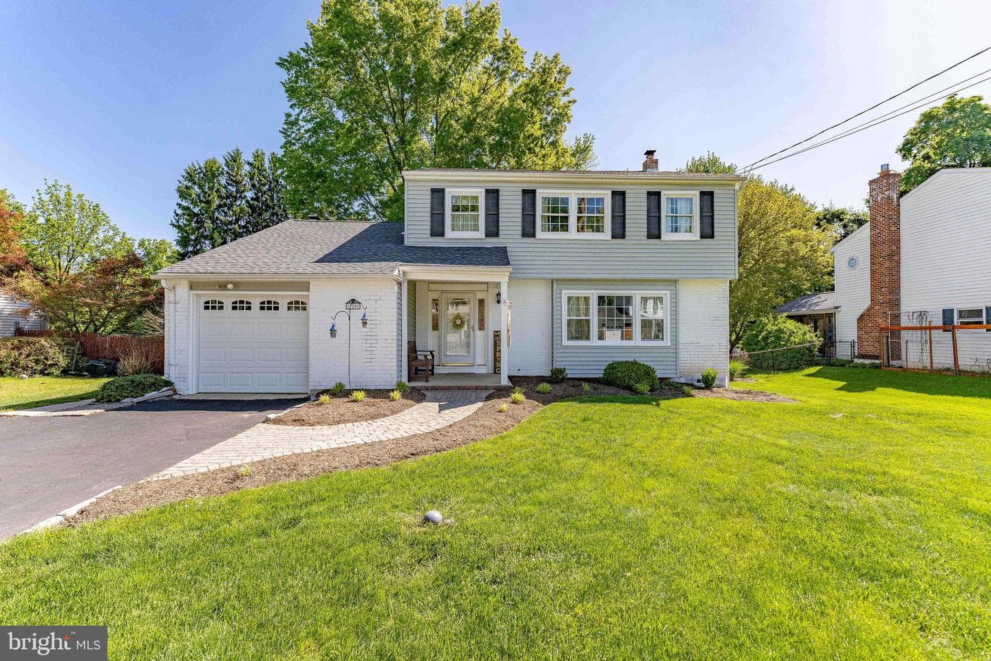 120 Lakeview Drive