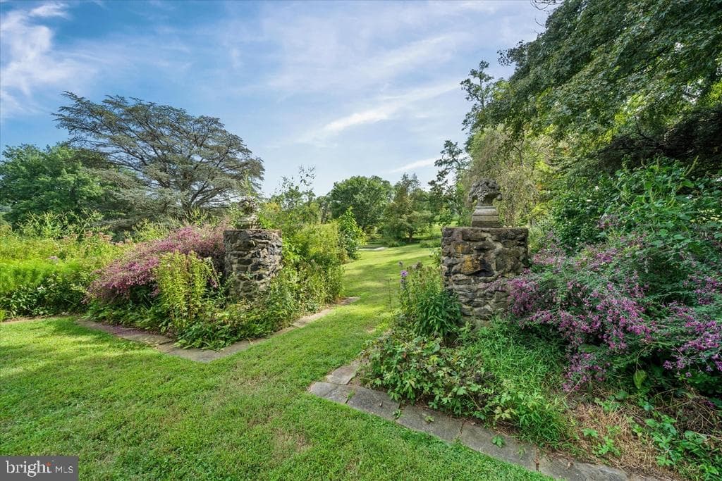 818 Burrows Run Road photo 55
