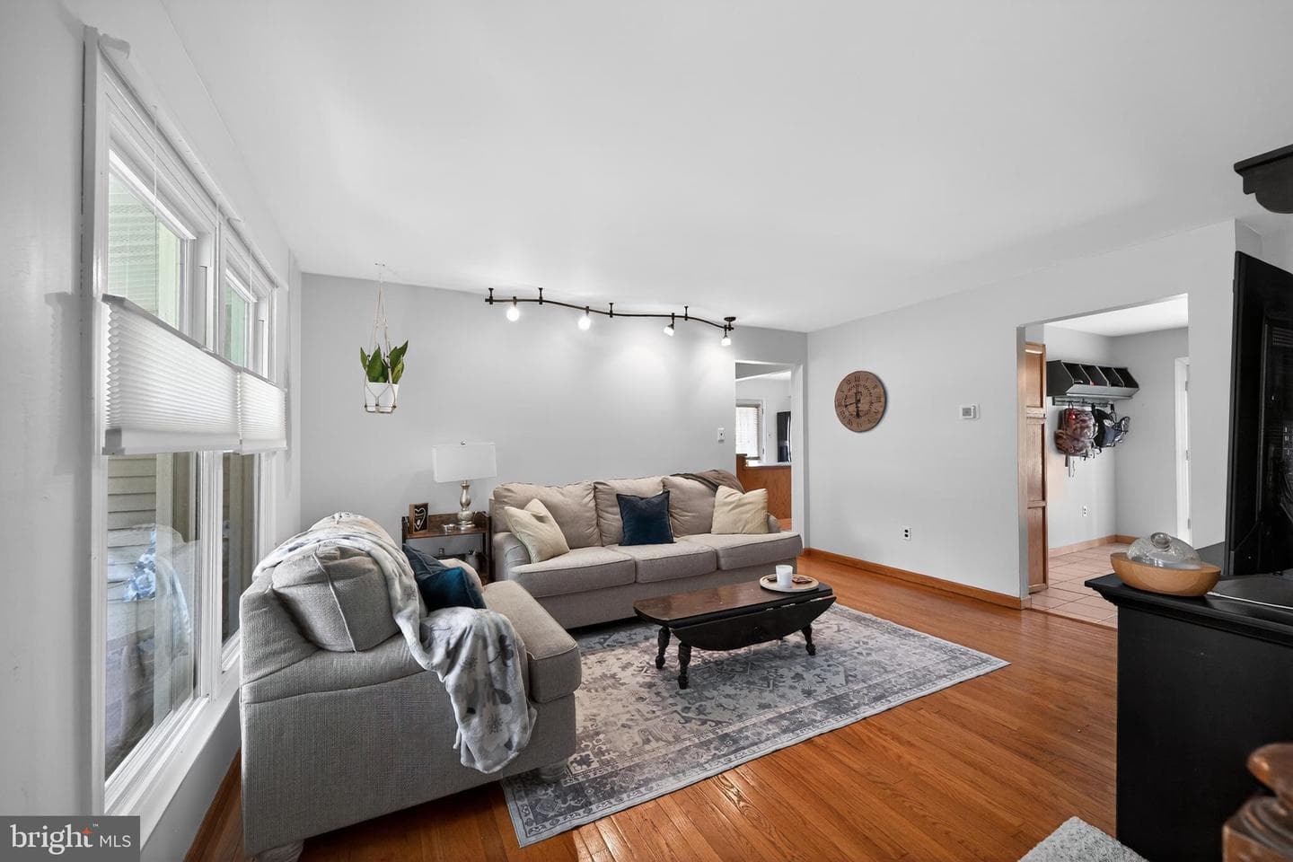 134 Galloping Hill Road photo 5