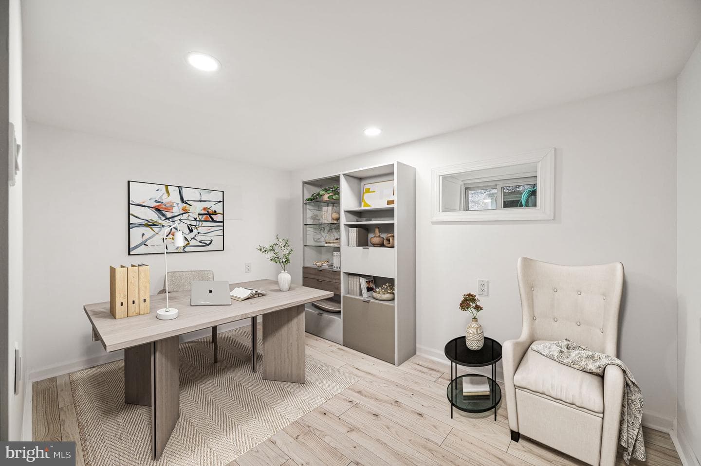 211 Morris Street photo 16