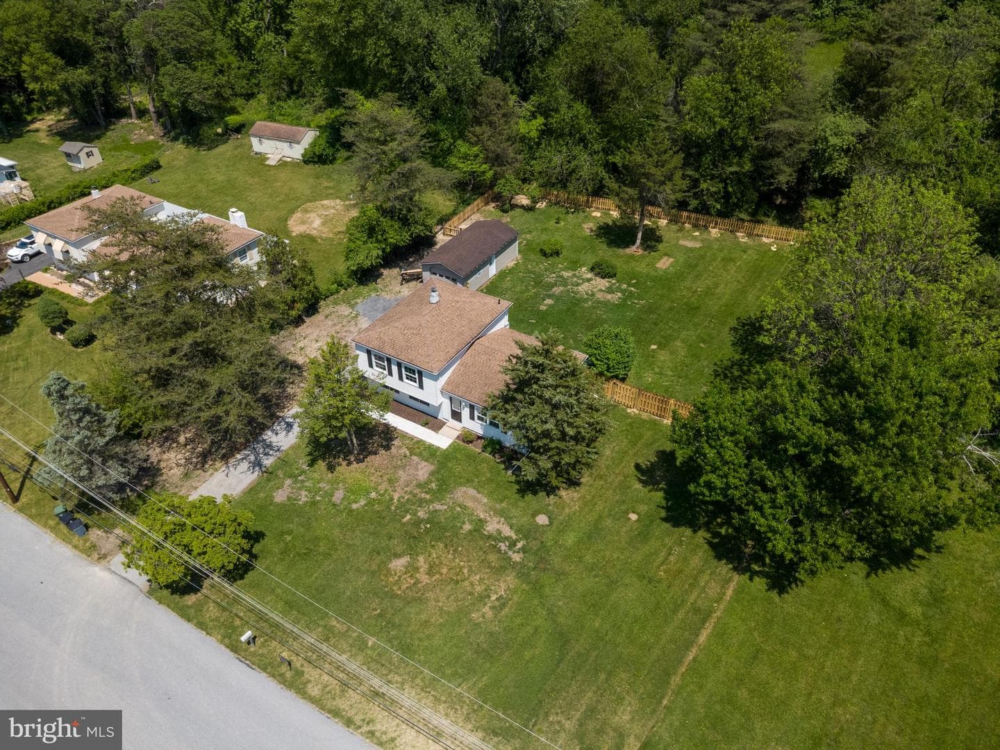 970 Kingsway Drive photo 55