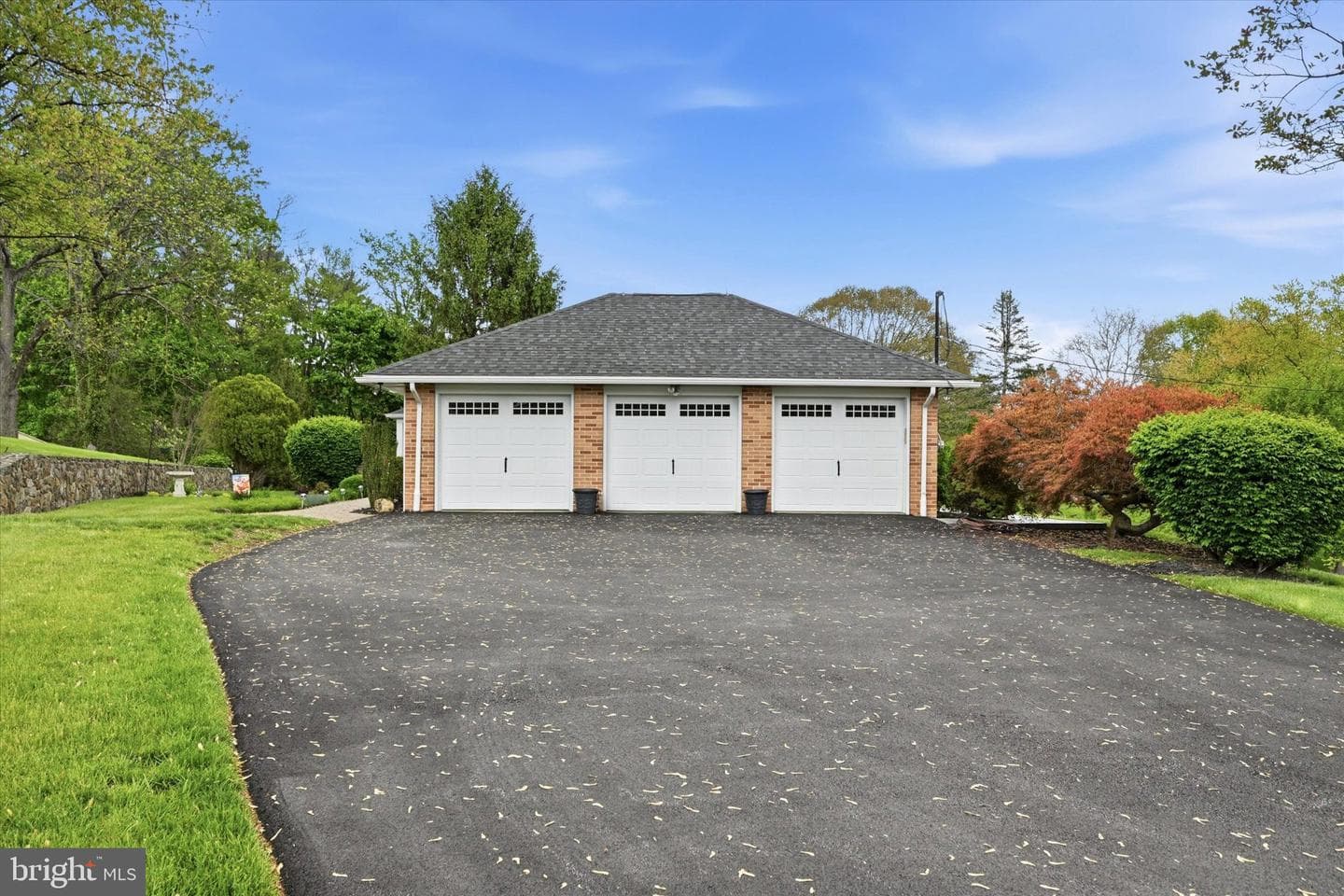 101 Caswallen Drive photo 3