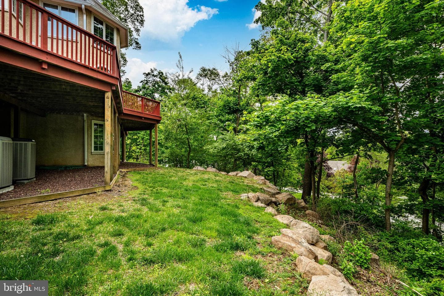 606 Longchamps Drive photo 55