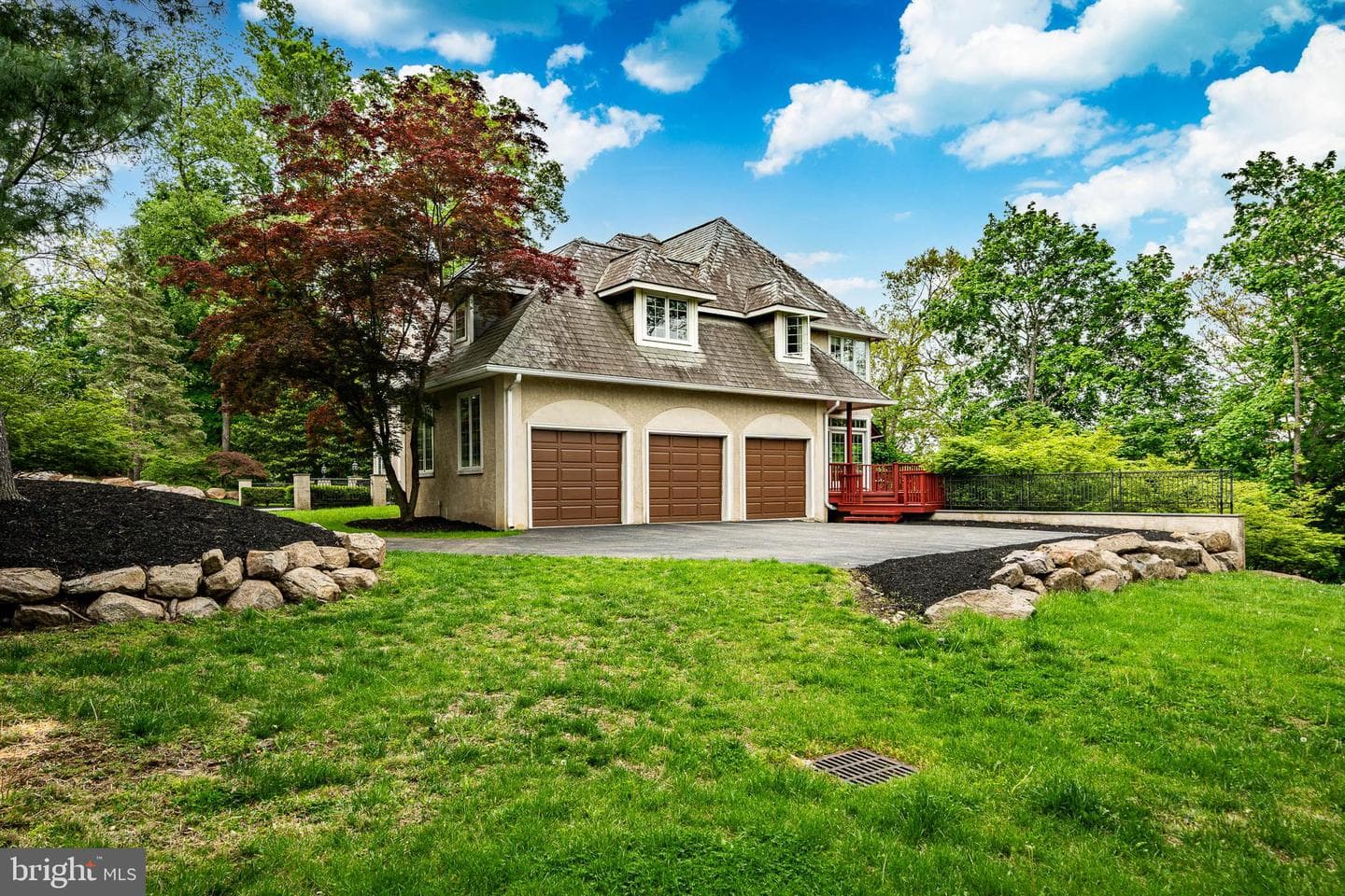 606 Longchamps Drive photo 57