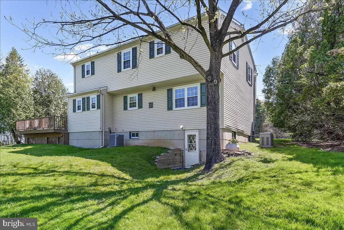 893 Westtown Road photo 39