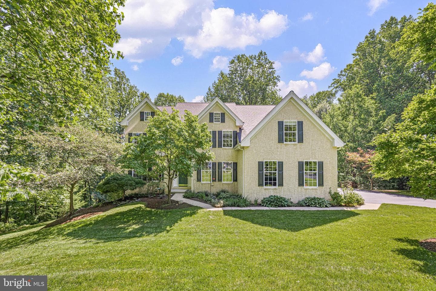209 Dangina Dr photo 1