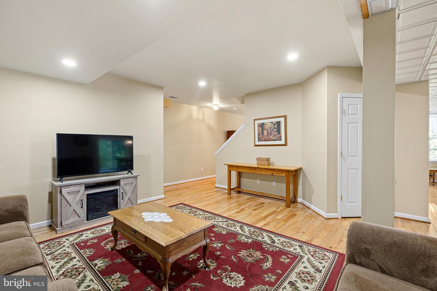 209 Dangina Dr photo 30